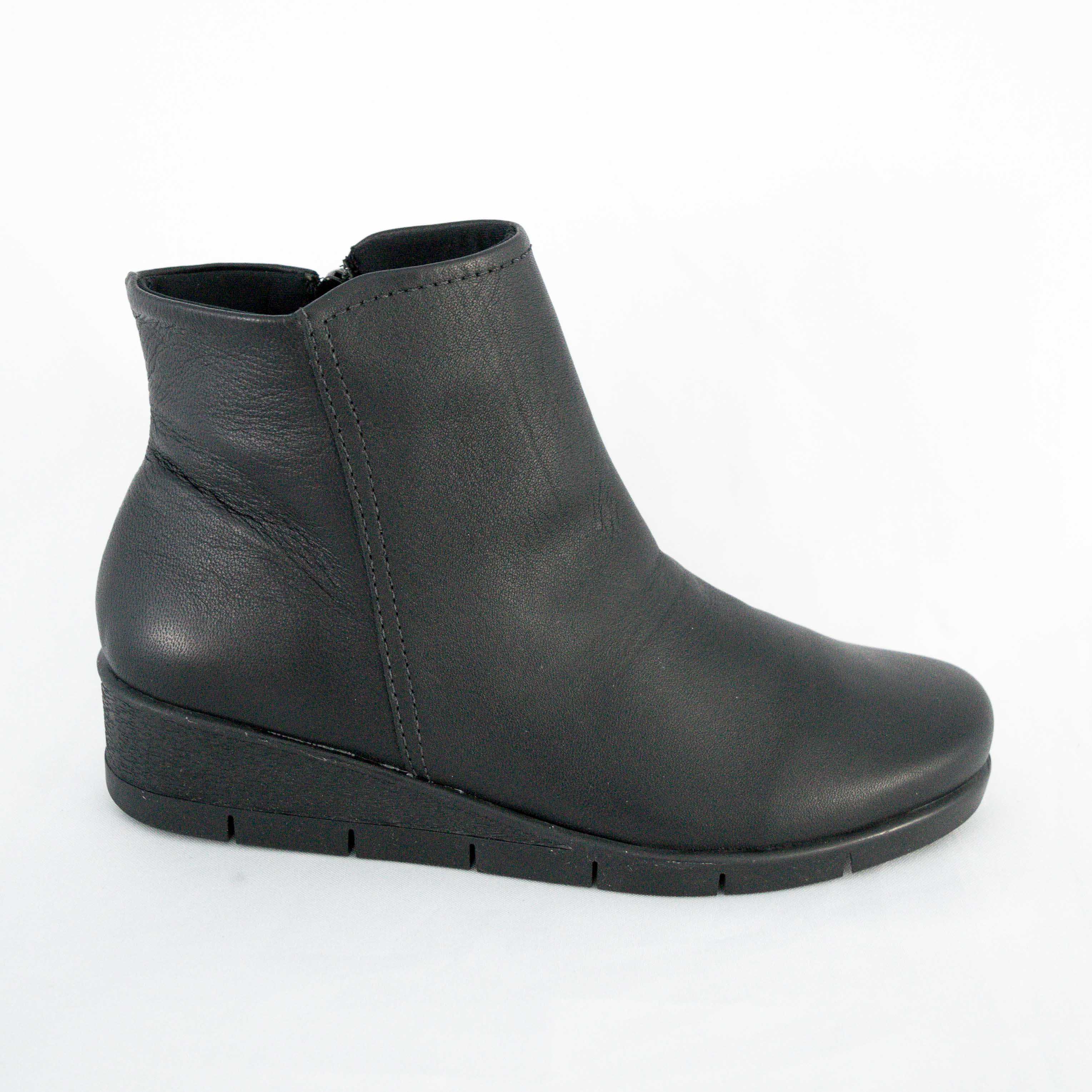 bota usaflex cano curto