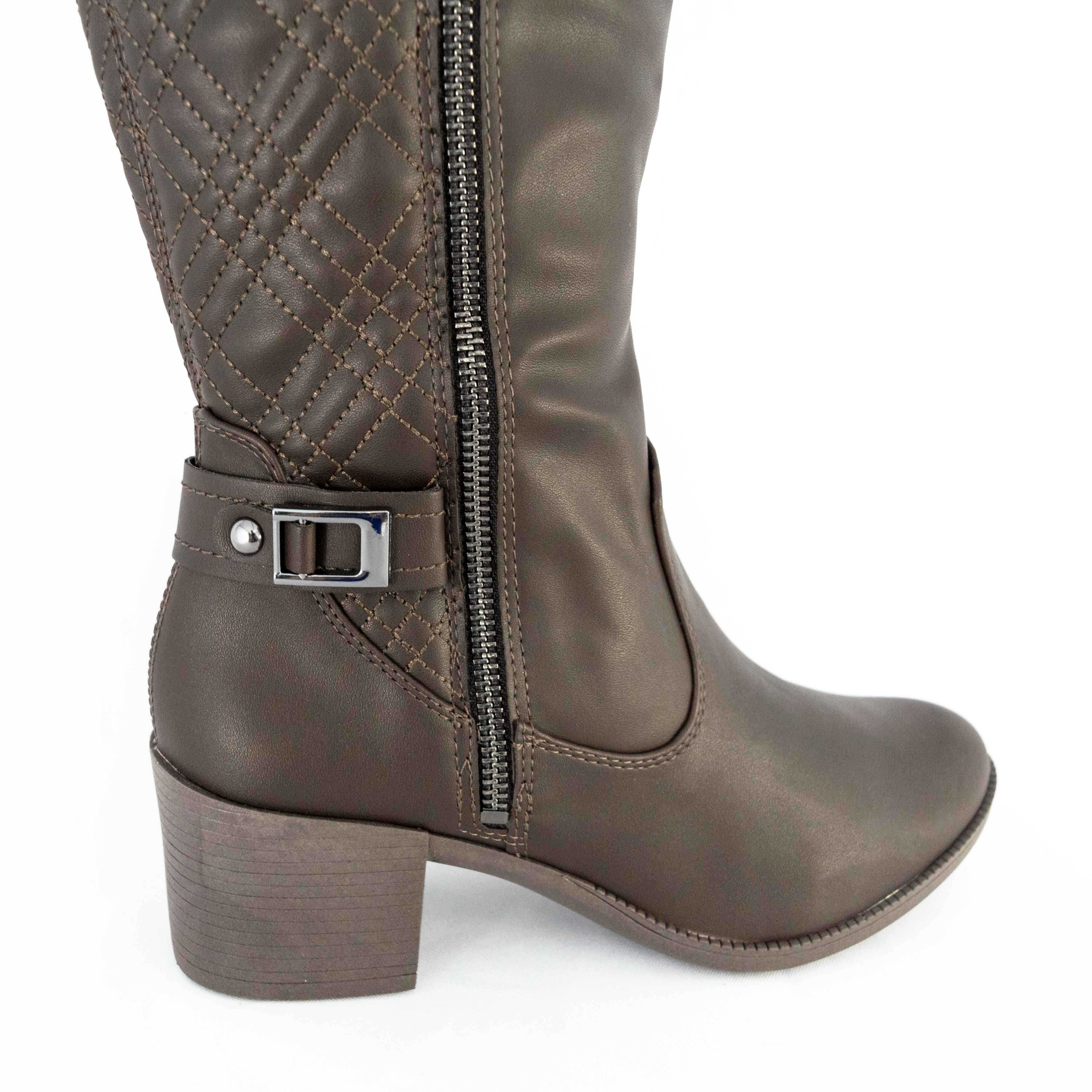 bota dakota garland chocolate