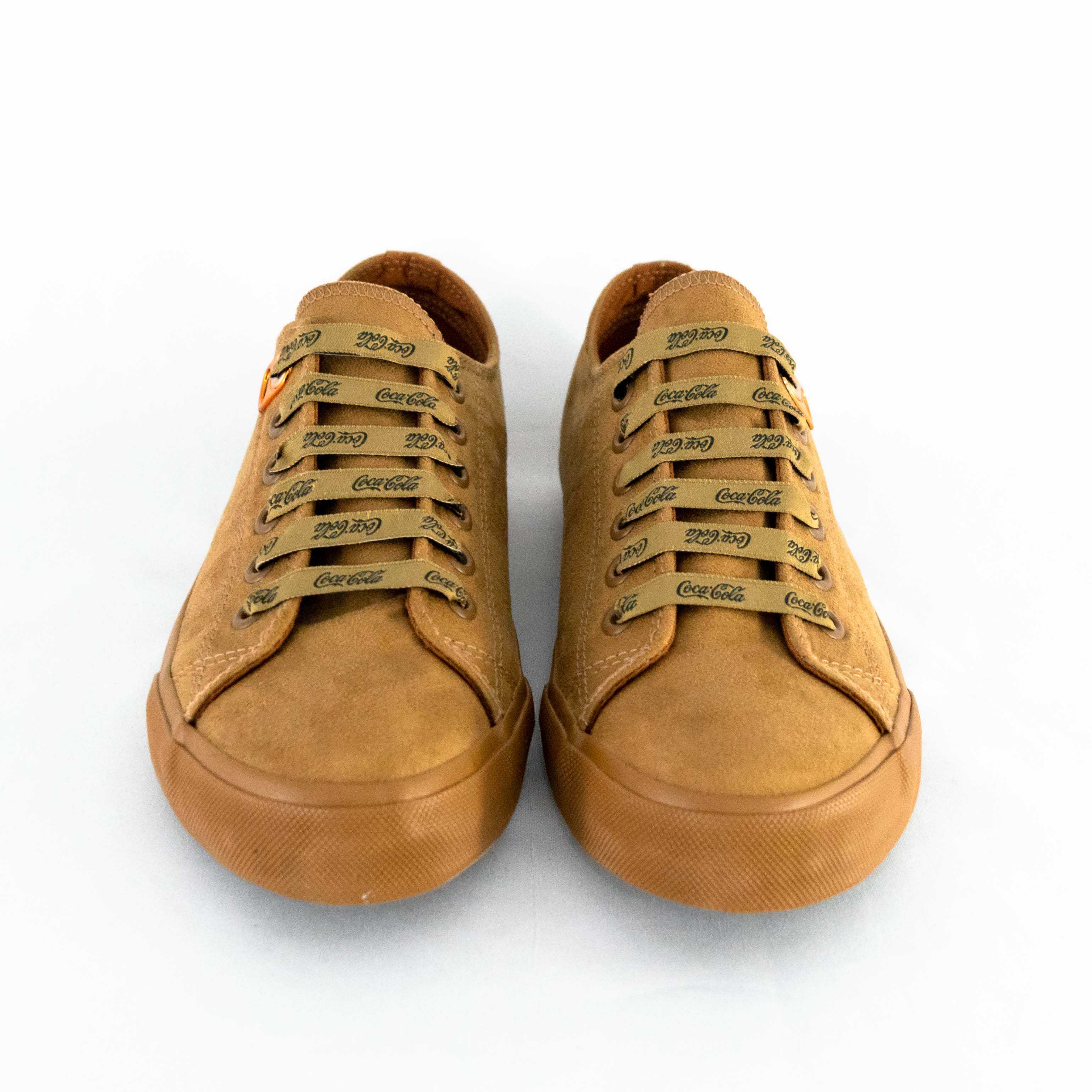 tênis coca cola basket suede low caramelo