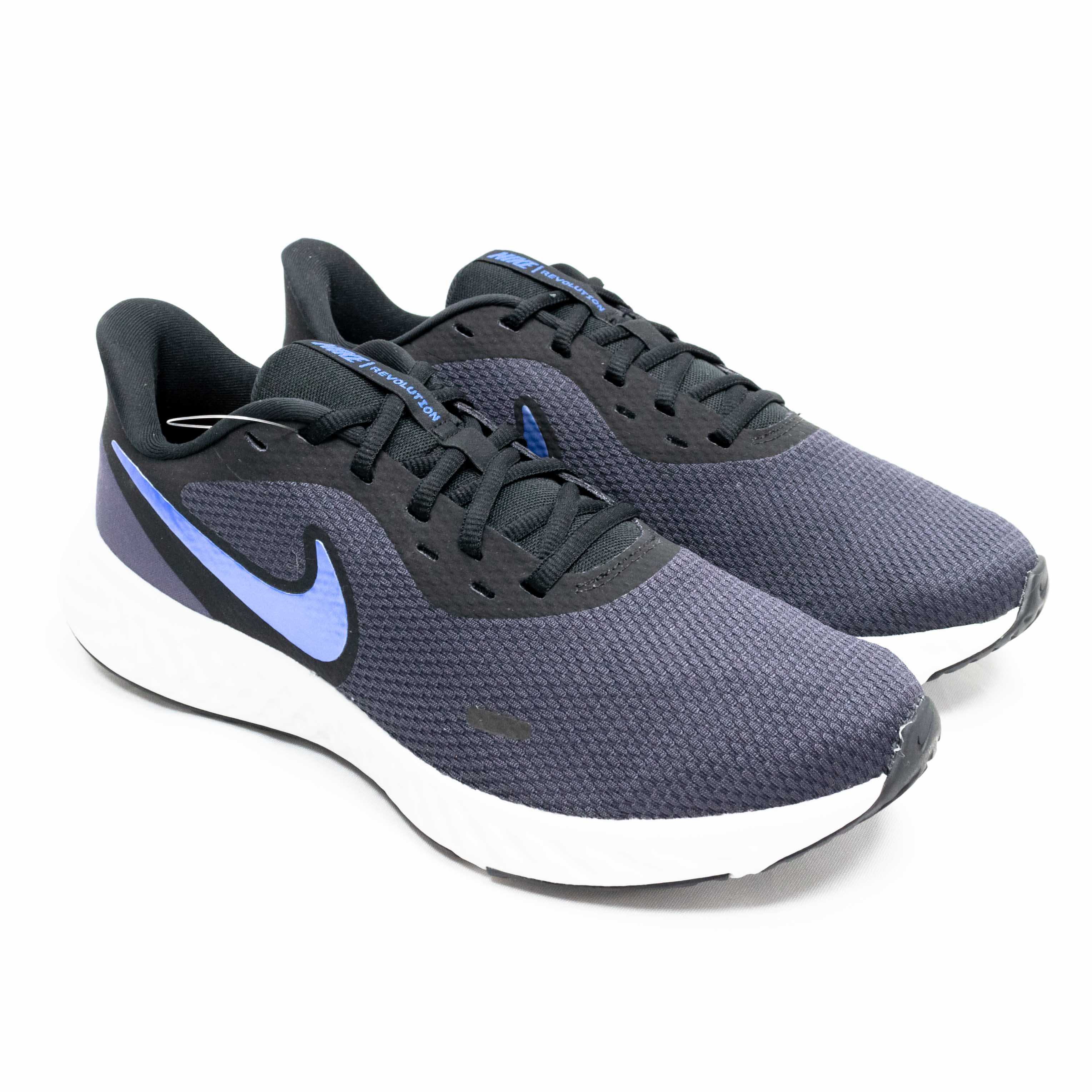 tenis nike running revolution