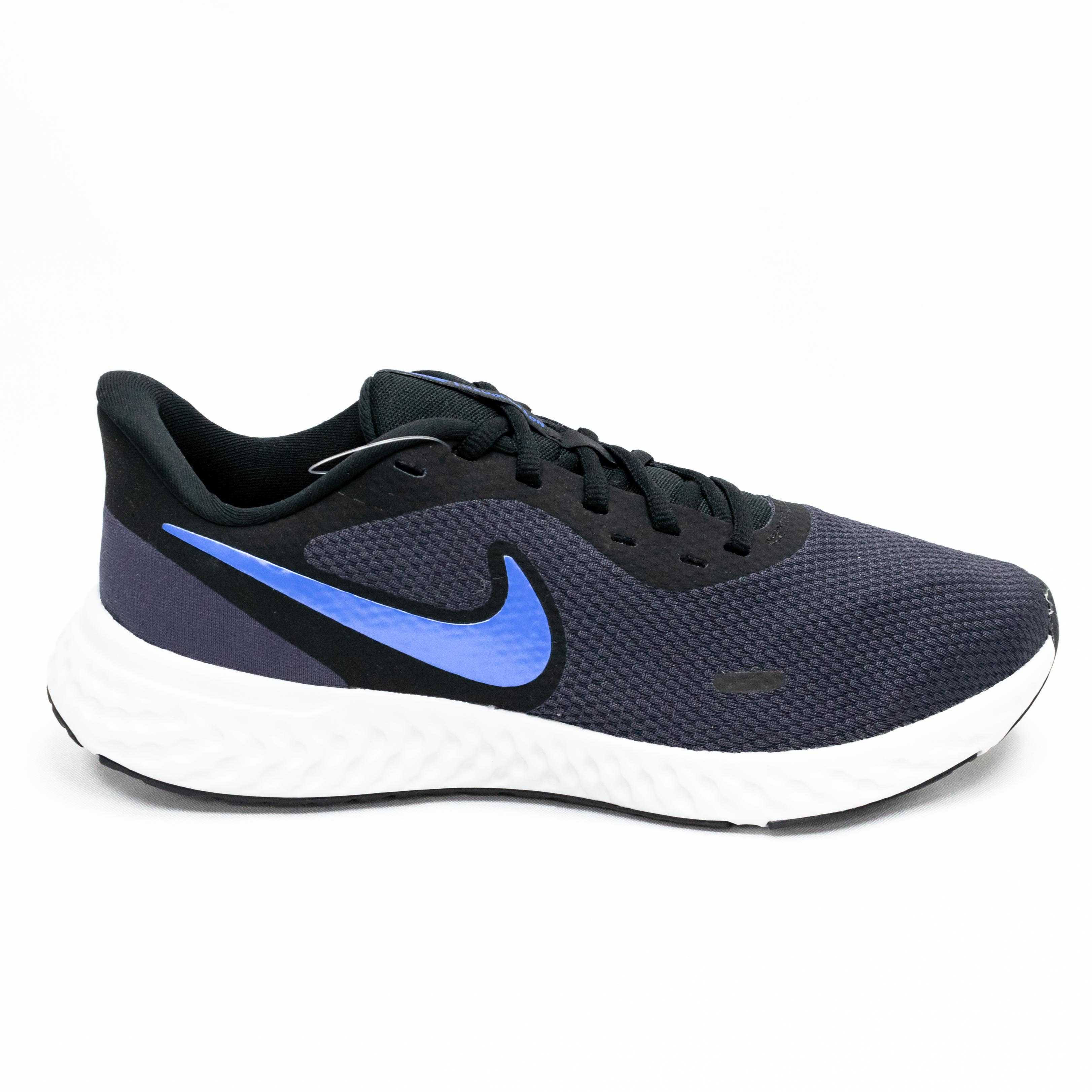 Tênis Nike BQ3204 009 Running Revolution 5 