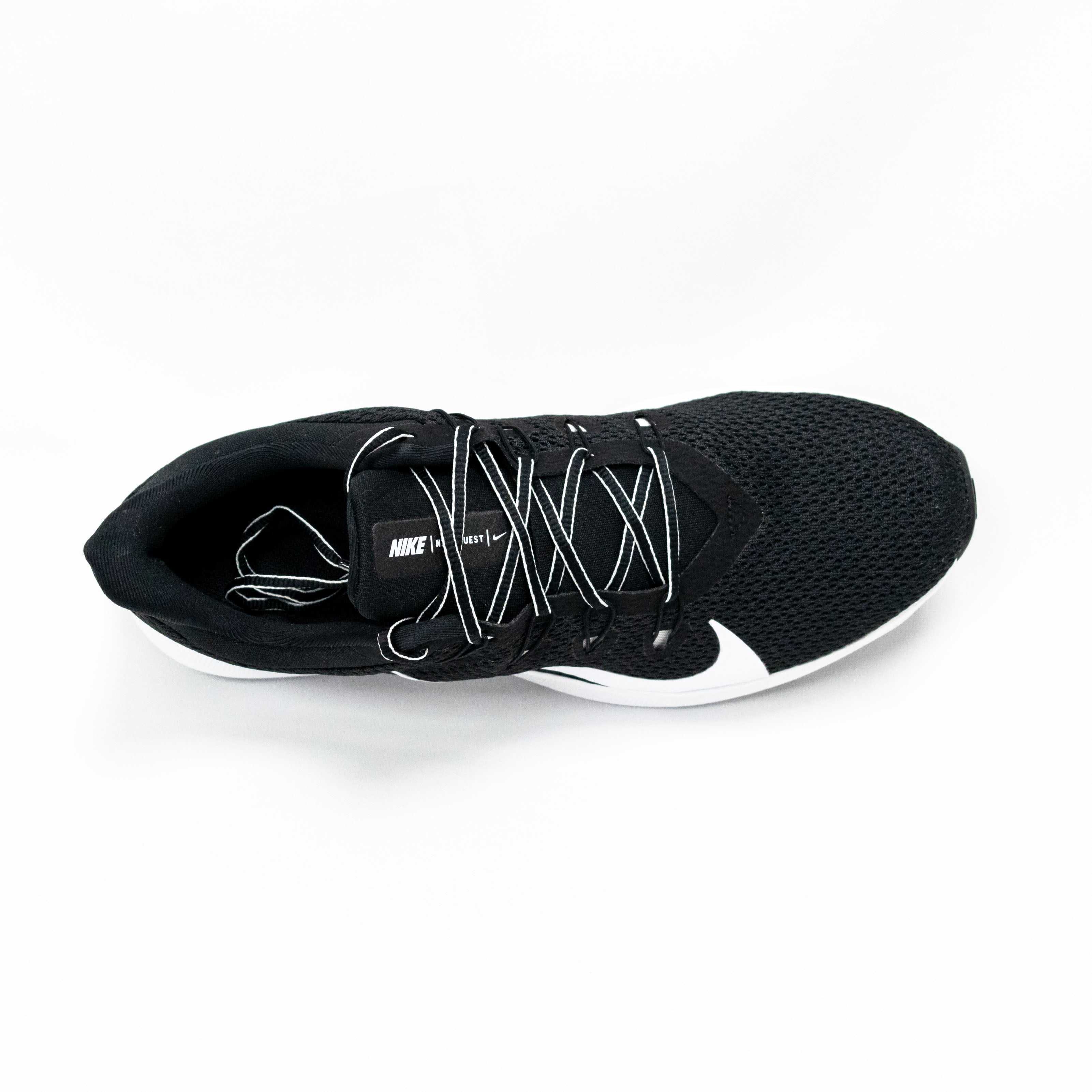 tenis nike preto com branco