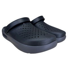 Babuche Crocs 209964 LiteRide Preto