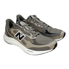 Tênis New Balance ARISHI V4 Fresh Foam Marrom