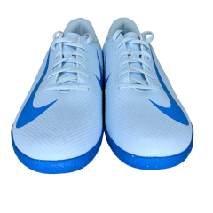 Tênis Nike FQ8438 400 Futsal Vapor 16 Club IC Branco