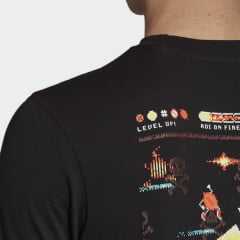 Camiseta Adidas FM1720 Edição especial Game 8-Bit