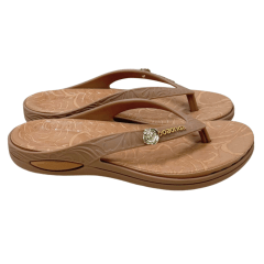 Chinelo Boaonda 1319 Lily Canela