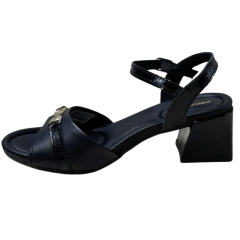 Sandália Pegada 234302-04 Couro Natural Stretch Preto