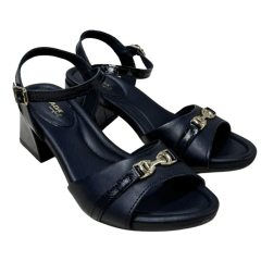 Sandália Pegada 234302-04 Couro Natural Stretch Preto