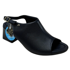 Sandália Pegada 234305-03 Couro Natural Stretch Preto
