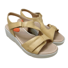 Sandália Usaflex AL4303 Couro Natural com Ajustes Creme