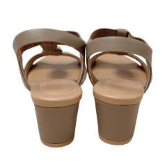 Sandália Usaflex Y8220 Couro Natural Fendi Caramelo