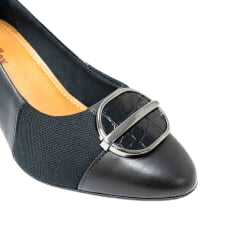 Sapato Usaflex AD1006 Linha Care com proteção para Joanete