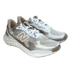 Tênis New Balance Arishi V4 Fresh Foam Off White