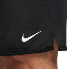 Bermuda Nike DV9328 010 Short DF Totality Knit com Bolsos